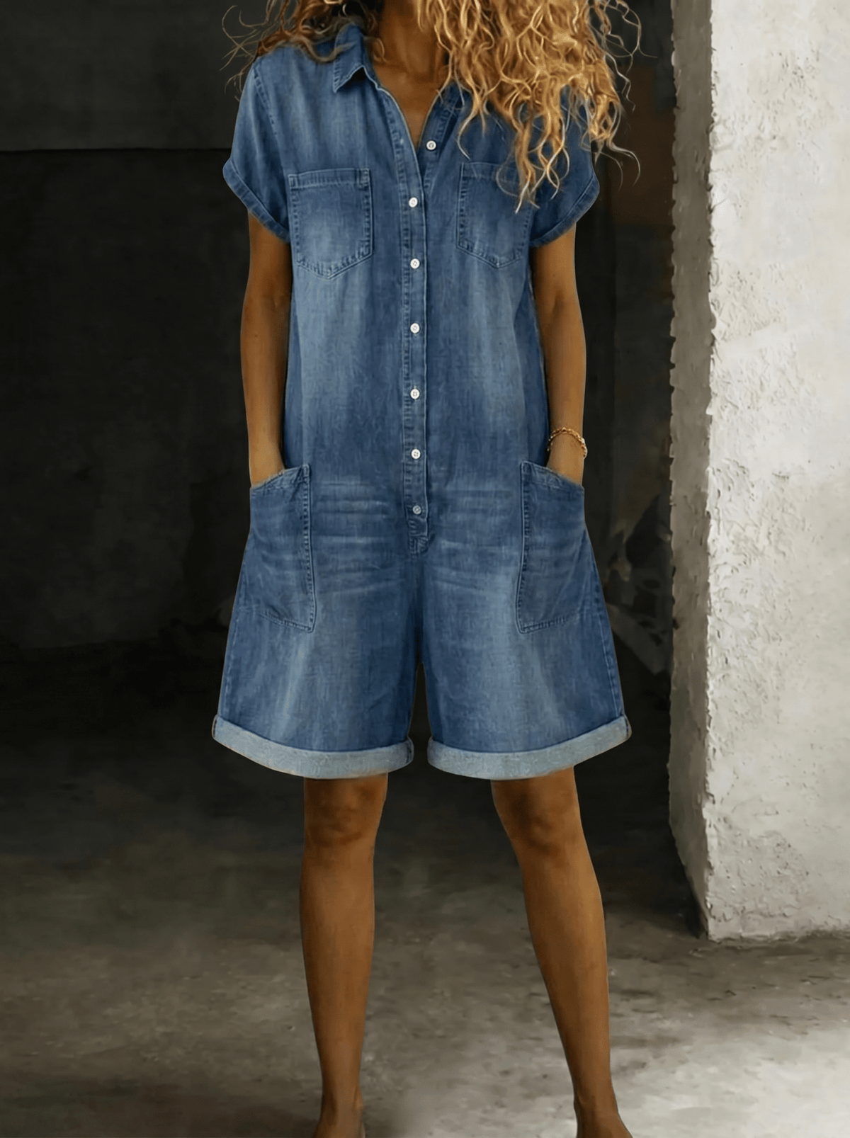 Sofía - Short vintage dungaree made of cotton with denim look